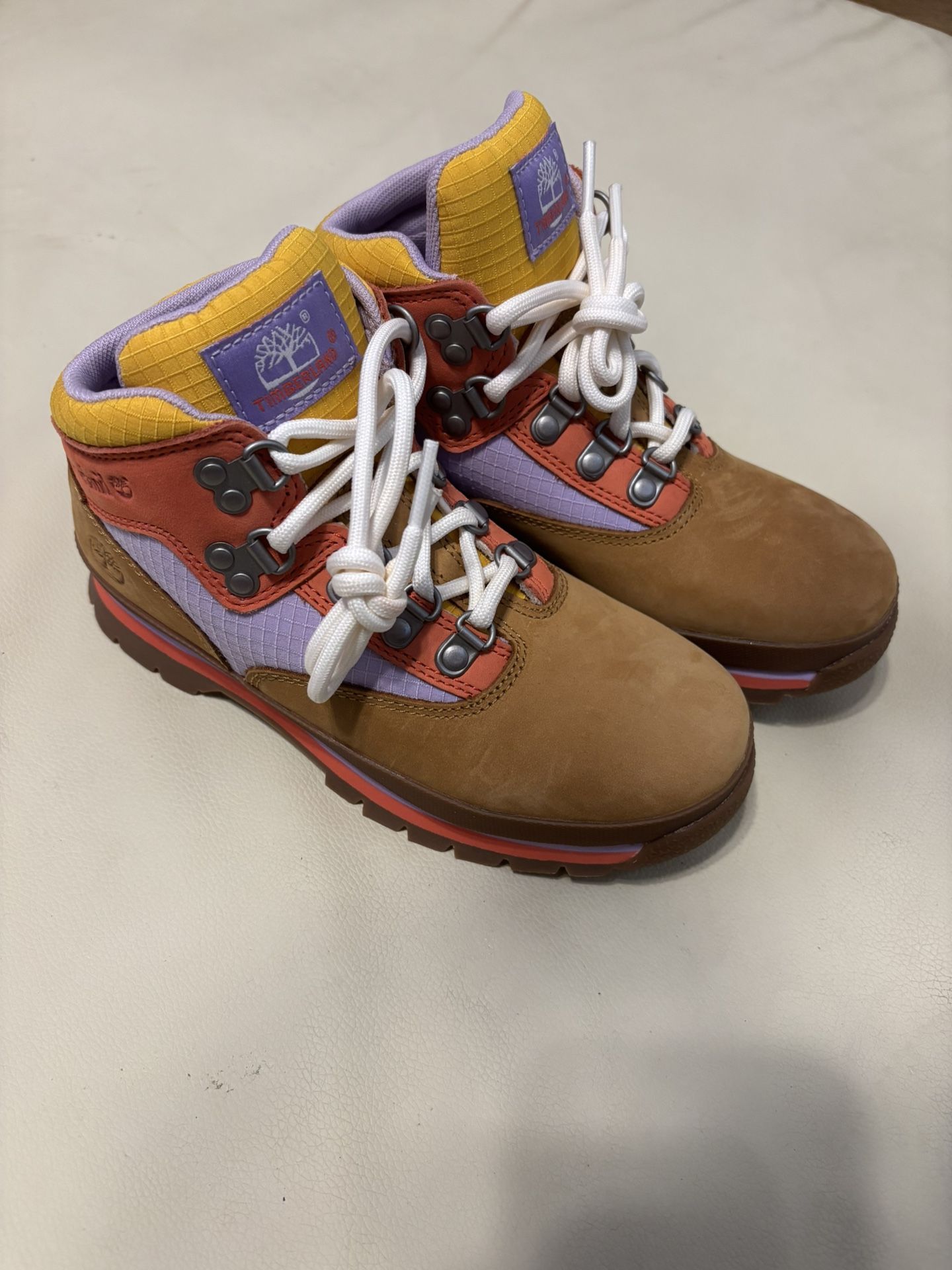 NEW Girls Timberland Boots Size 2 
