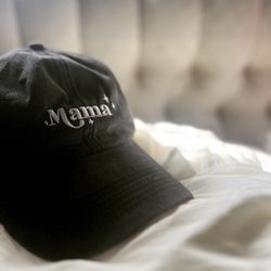 Mama Embroidered Hat 💅🏽