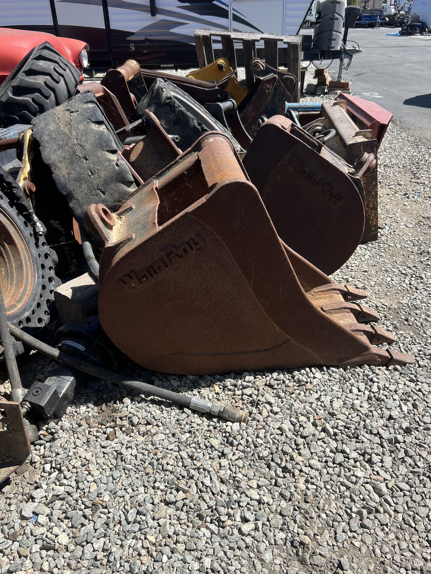 WainRoy Buckets 100-1400.00