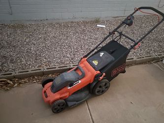 Electric lawnmower black and decker