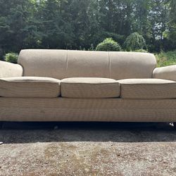 Free Sofa