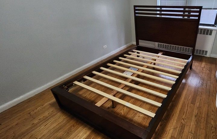 FYLL SIZE BED FRAME