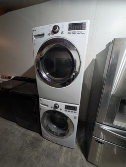 LG washer and gas dryer good condition 3 months warranty delivery aviable
