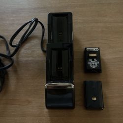 Xbox 360 Charging Station With 2 Batteries 