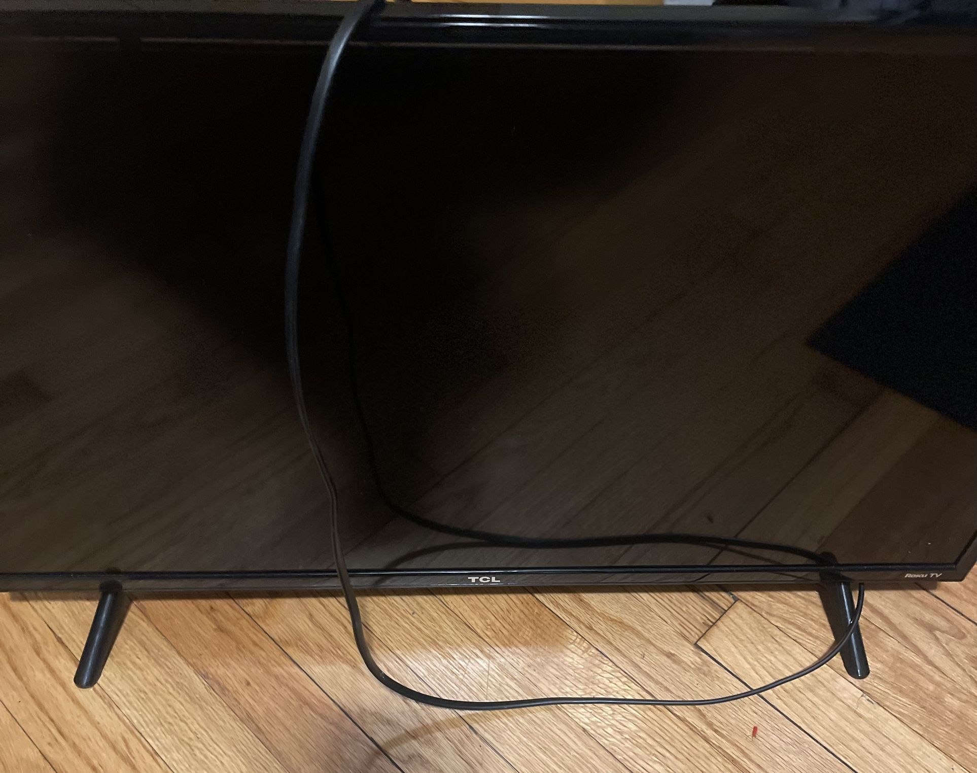 32’ TCL Flat Screen