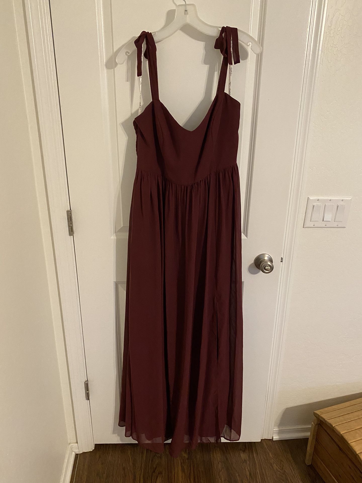 Bridesmaids Dress; Maroon