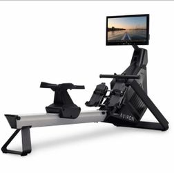 Aviron Strong Series smart rower