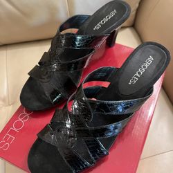 Aerosols Women’s Sandal Slip On New In Box Size 10