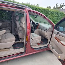 2005 Toyota Sienna