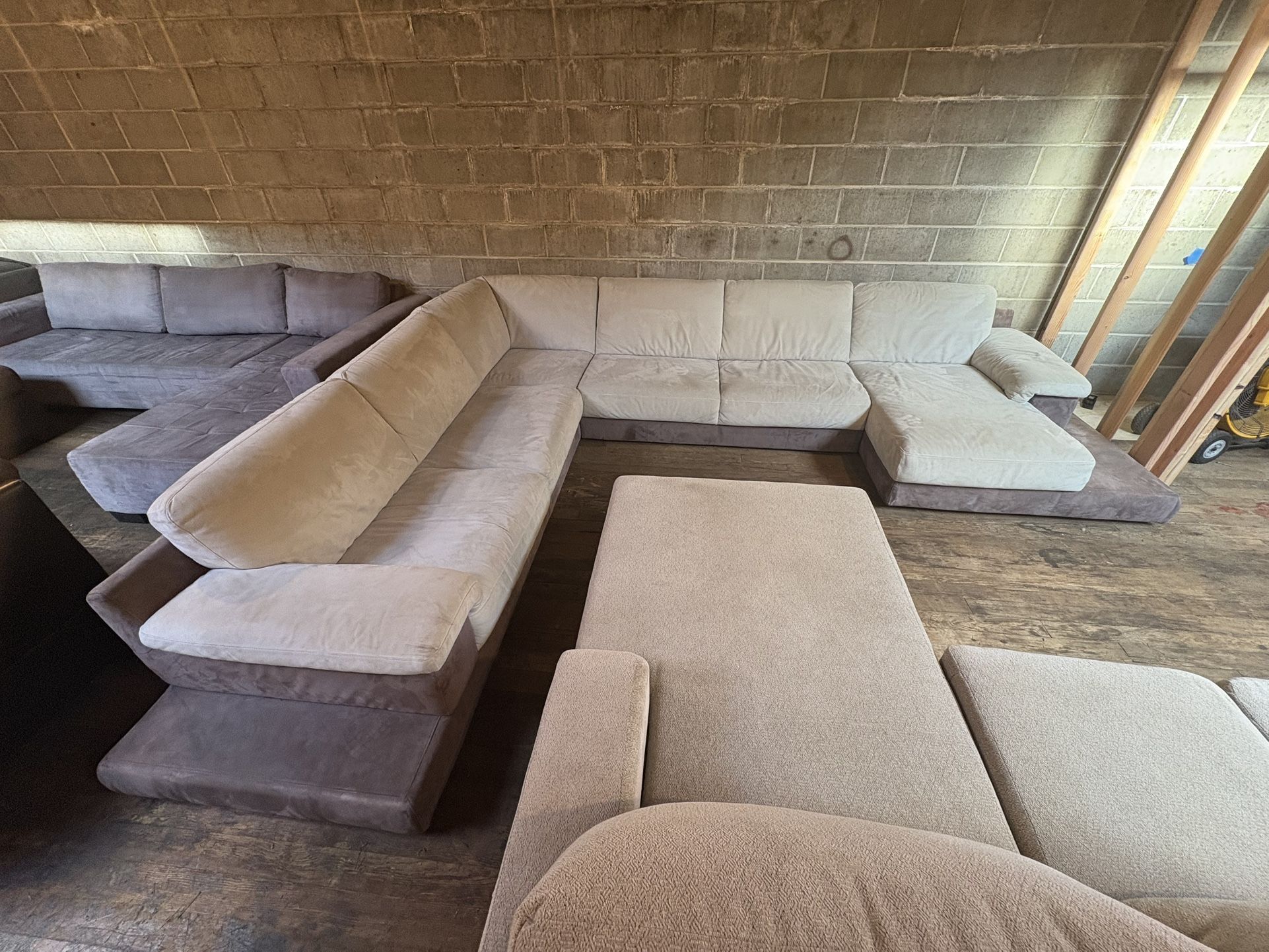 Natuzzi Custom Contemporary Wrap Around Platform Sectional – Two-Tone Suede & Fabric Comfort with Chaise “WE DELIVER”