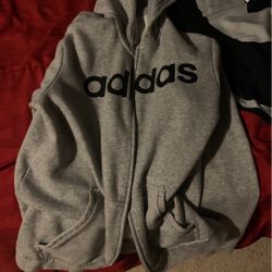 Adidas Sweater Size Medium 