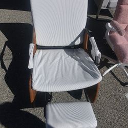 Recliner/rocking  Chair 