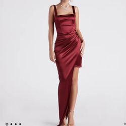 New Windsor Dress Size Small 