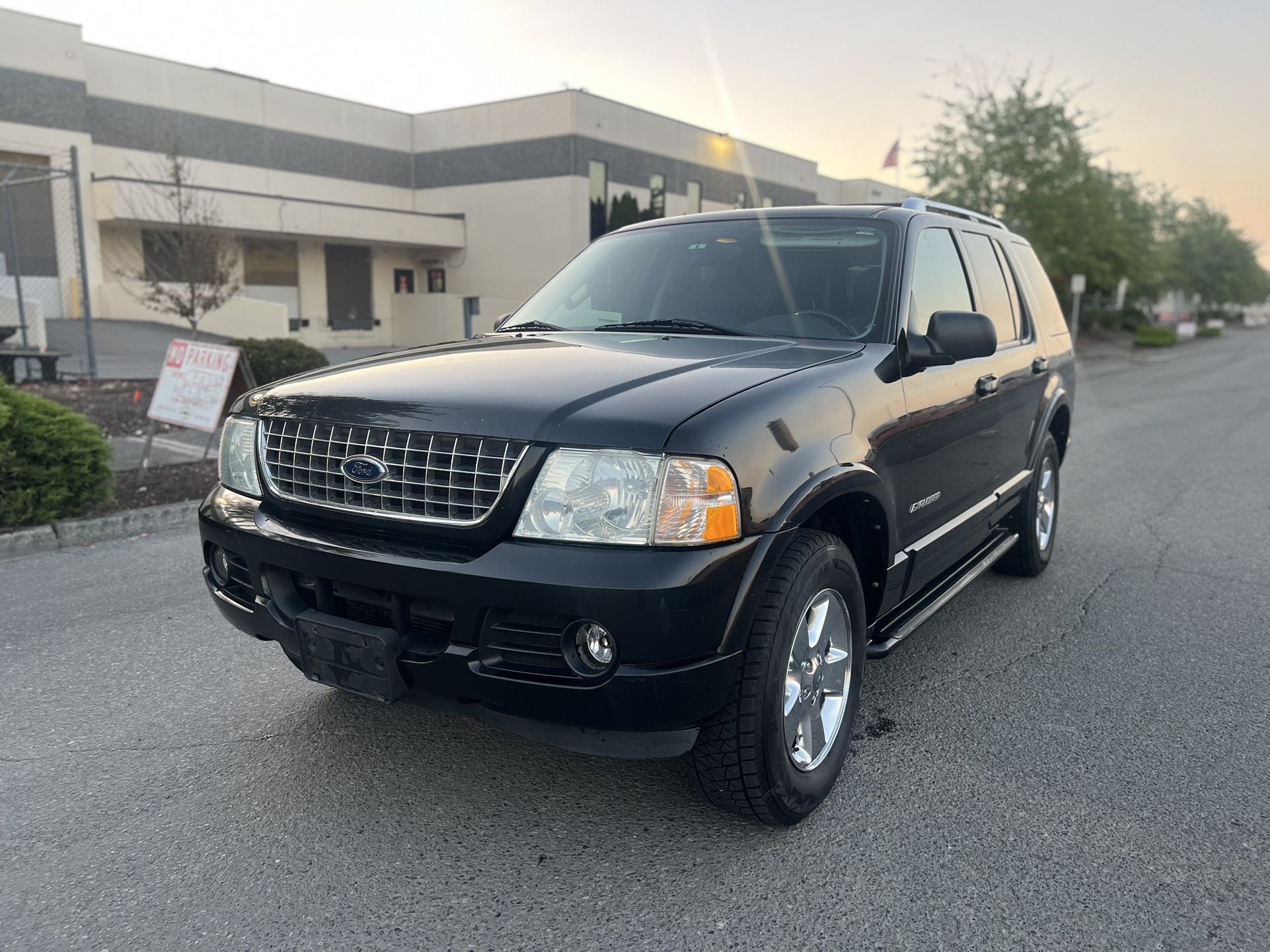 2004 Ford Explorer