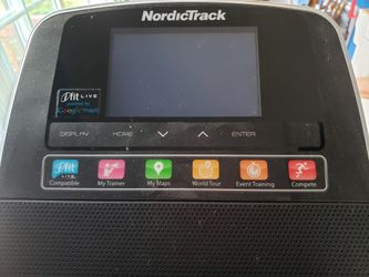 NORDIC TRACK FIT LIVE STRIDE 5.7 W/ INCLINE RAMP