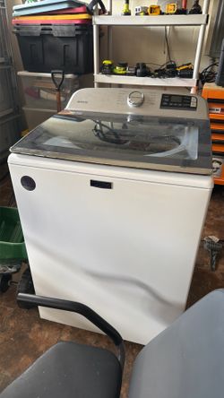Maytag washer lightly used