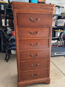 6-Drawer Dresser
