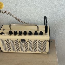 Yamaha THR5 10-Watt Desktop Guitar Amp