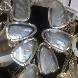 Kendra Scott Gold Harlow Statement Necklace Pearl