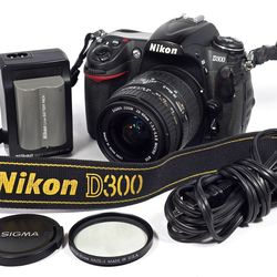 Nikon D300 12.3mp Digital DSLR Camera w/ Sigma 28-80mm AF-D Lens & Battery & Charger - WORKS