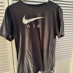 Nike T-Shirt Size Large