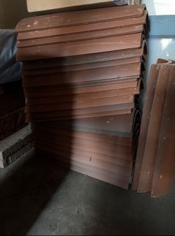 Roofing tile
