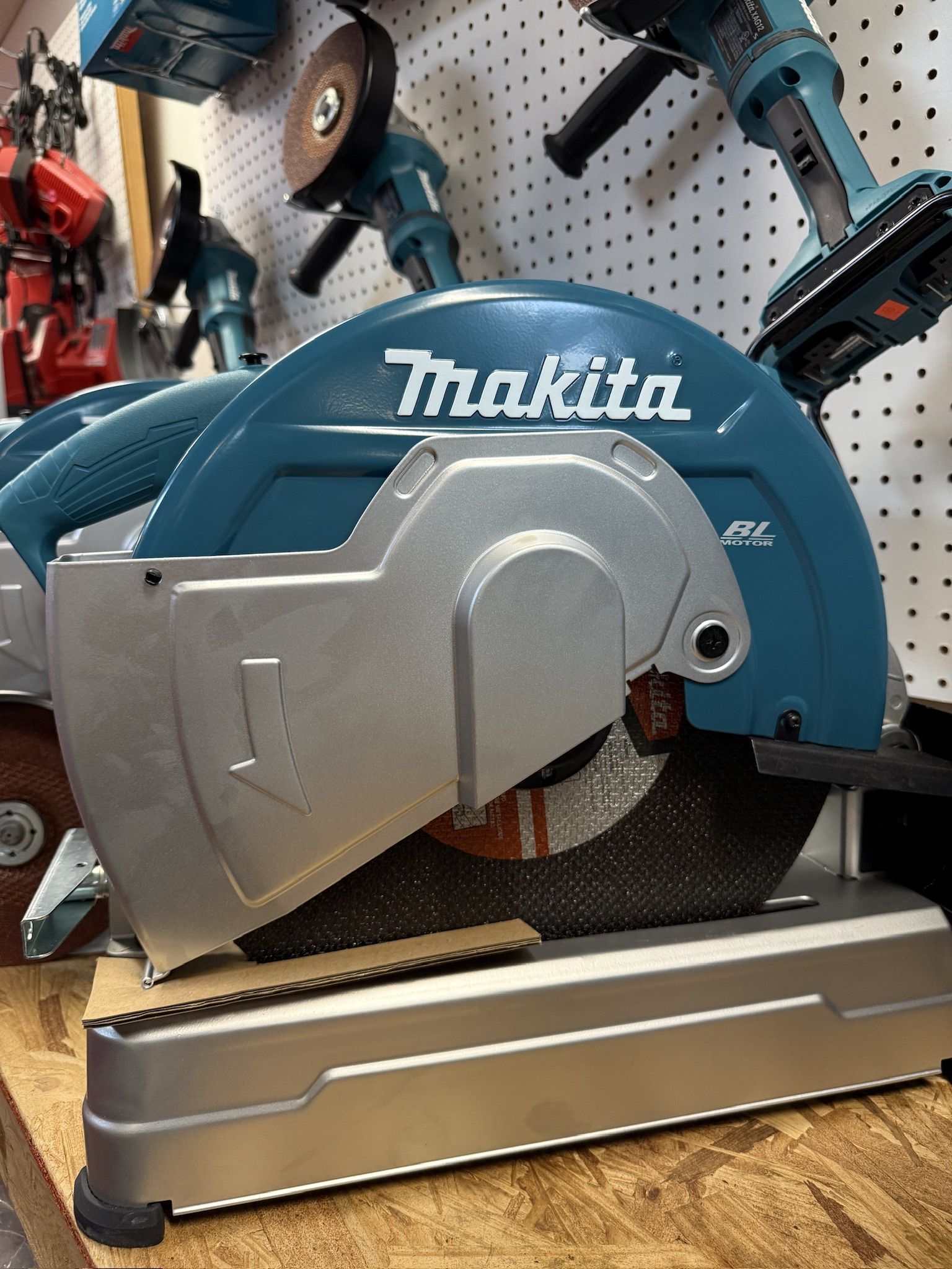 18V X2 LXT Lithium-Ion (36V) Brushless Cordless 14 in. Cut-Off Saw Tool-Only