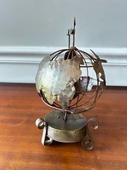 VINTAGE COPPER GLOBE MUSIC BOX