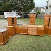 Entire kitchen of excellent cabinets