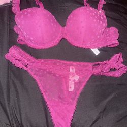 Lace Bra & Thong 