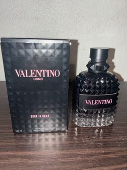 Valentino Uomo Born In Roma