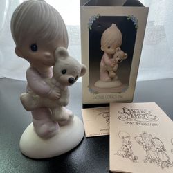 Precious Moment -Jesus Loves Me- 1978 - Figurine # E-1372/B