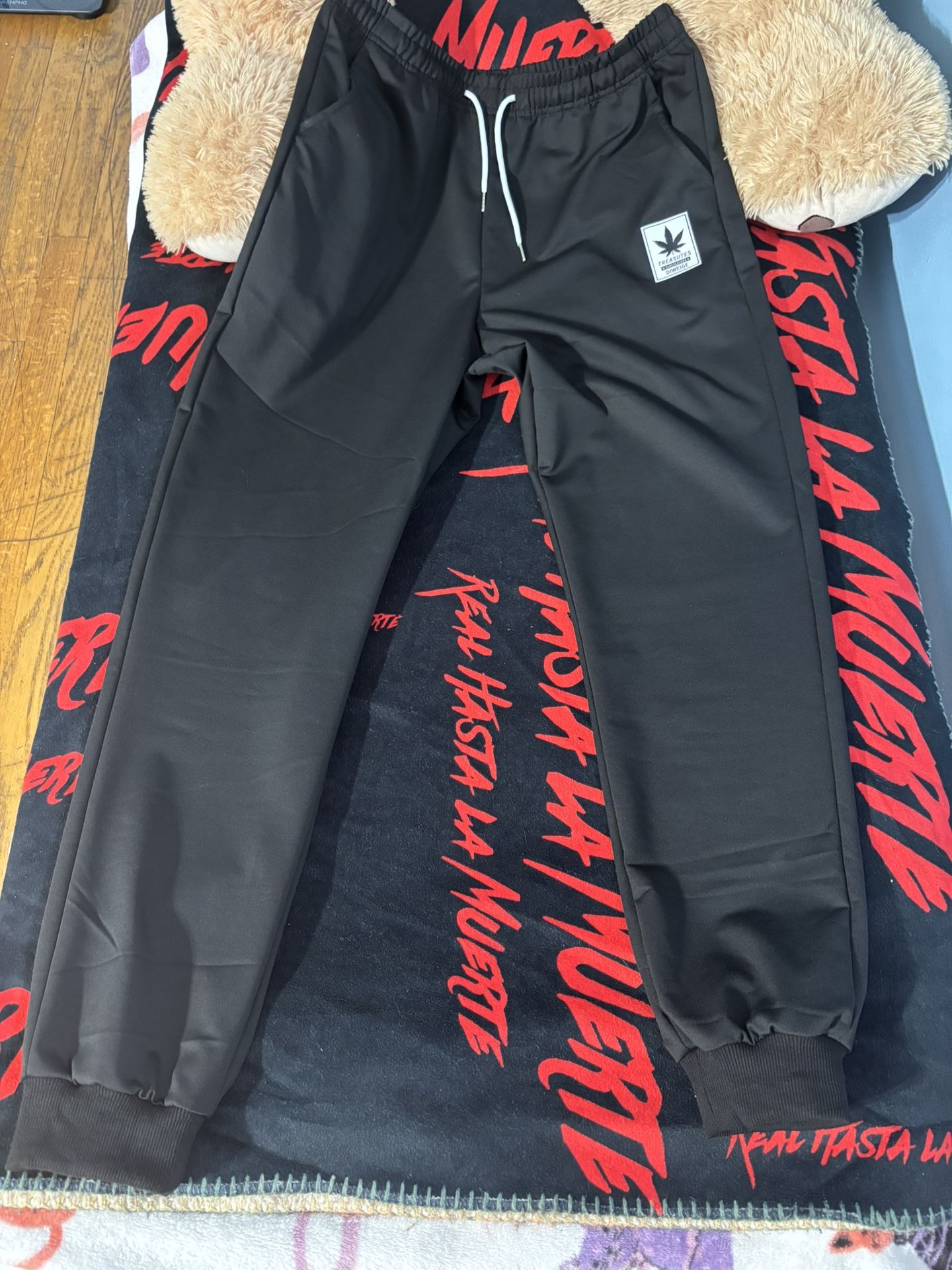 Maple Leaves black Jogger pants New