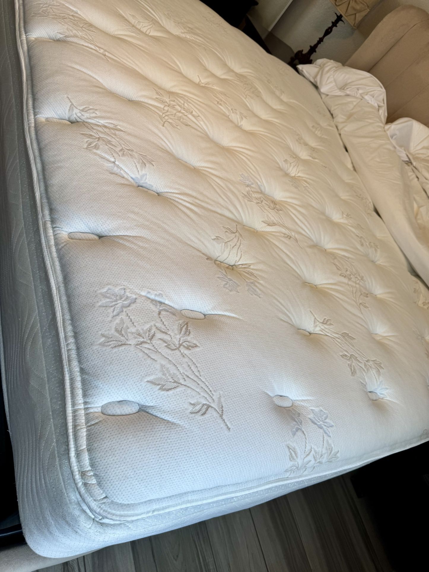 King Mattress with Box Spring 