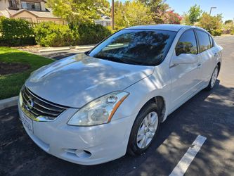 2011 Nissan Altima