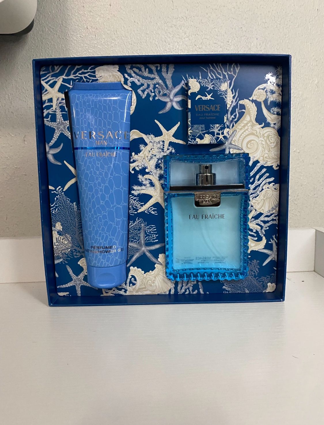 Versace Man Eau Fraiche 3 Pc Gift Set