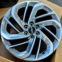 2026 NAVIGATOR RIMS OEM NEW.......( 22" INCH )