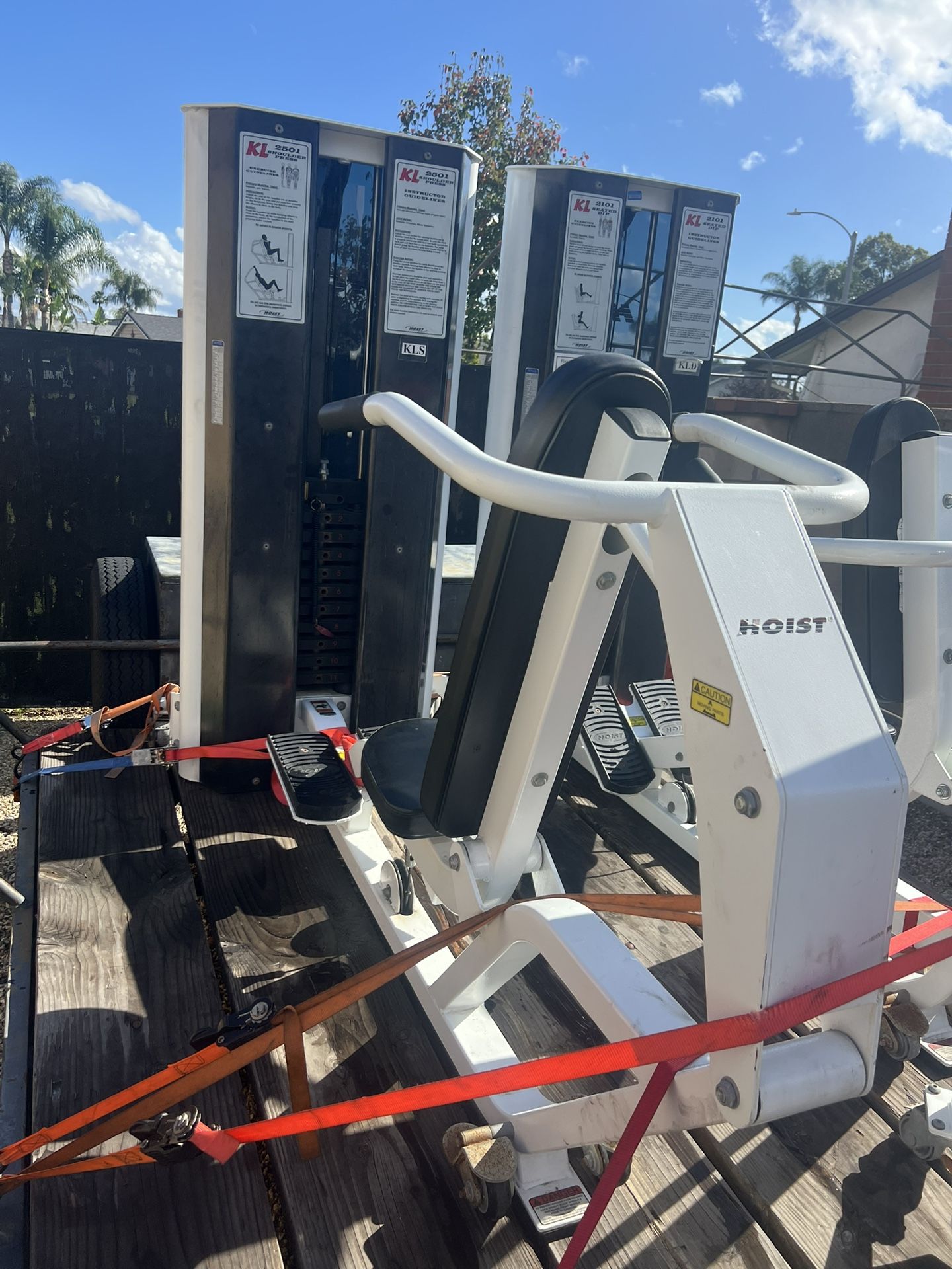 Hoist KL 2501 Shoulder Press Commercial Gym Equipment