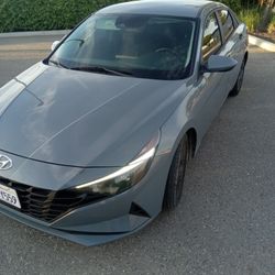 2021 Hyundai Elantra