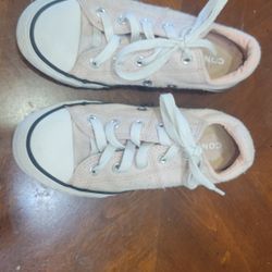 Convers Size Youth 13 $8