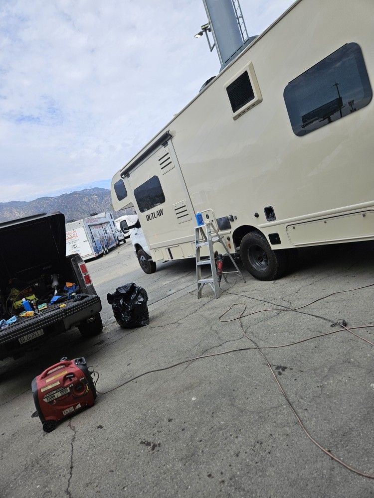 Boat Detail And Rv