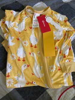 Goose Open Footed Onesie 12 Mths