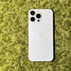 iPhone 16 Pro Max | 256GB | White Titanium | Factory Unlocked