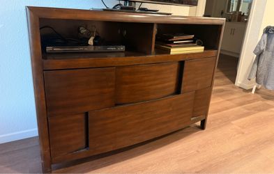TV cabinet