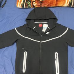 Nike Tech Reflective 