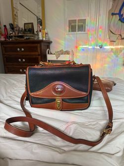 Vintage Dooney and Bourke satchel bag