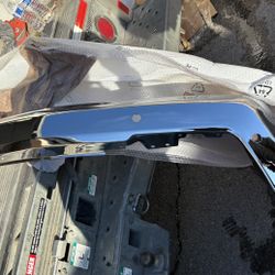 2022-2023 CHEVROLET SILVERADO 1500 FRONT CHROME BUMPER W/ SENSOR HOLES