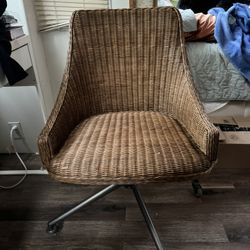 Rattan Desk Chair With Wheels