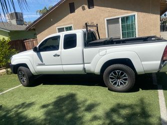Toyota Tacoma