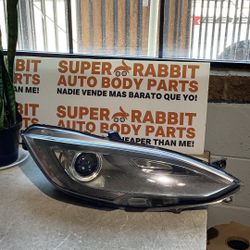 2012 Tesla S Passenger Headlight Xenon Original Good Condition 2016